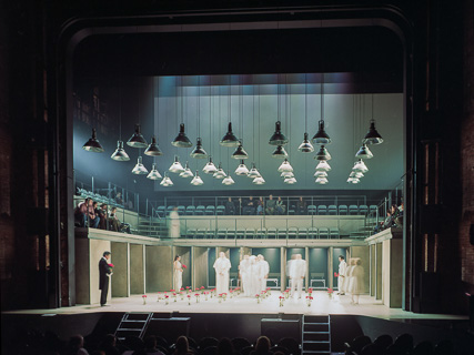 TNM030210-B.jpg